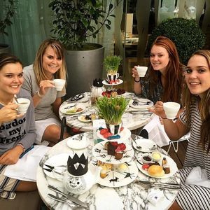 Meet your Posher, Keri